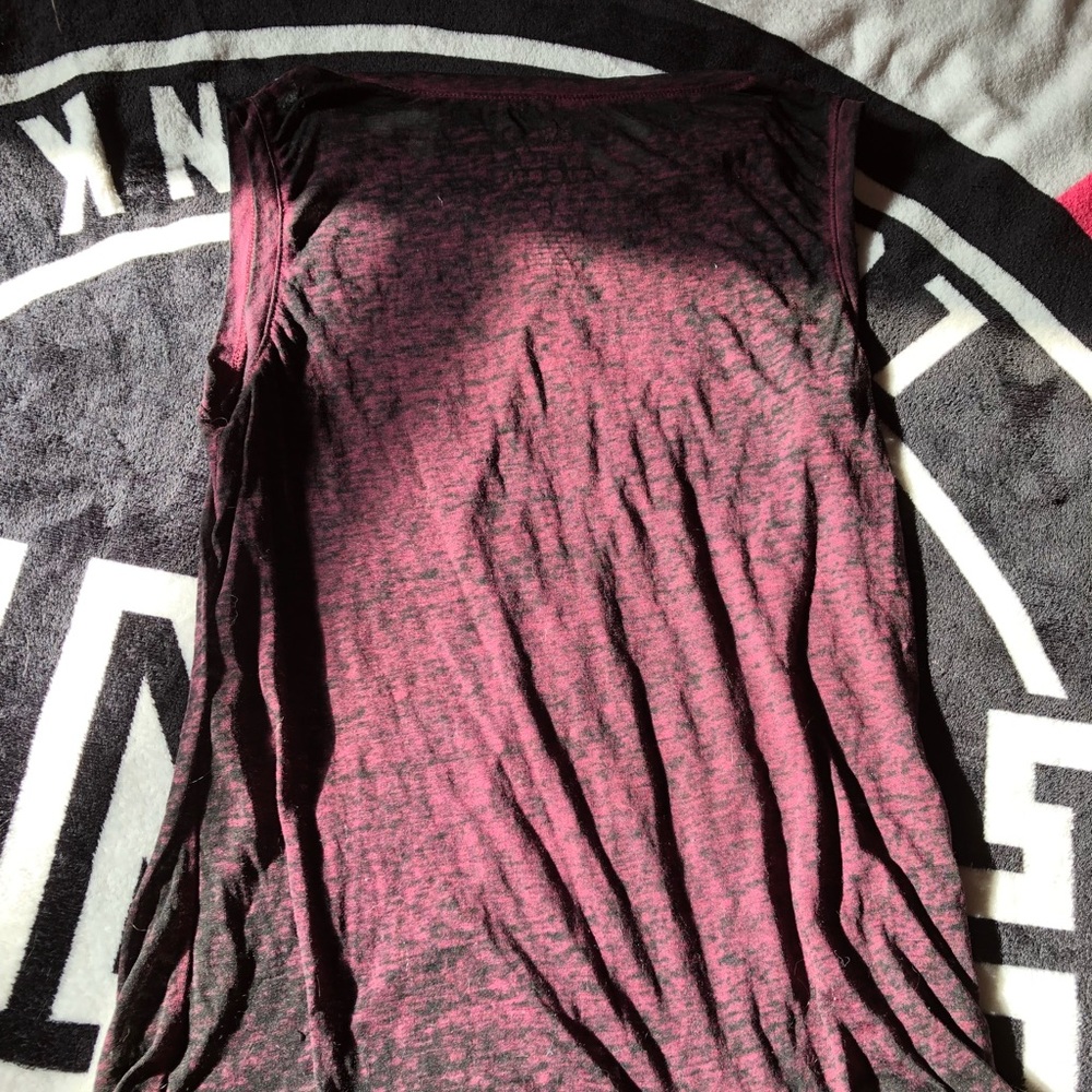 Muscle Tee - Picture 3 of 3